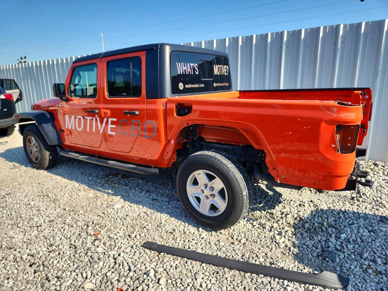 2020 JEEP GLADIATOR SPORT — снимка 2