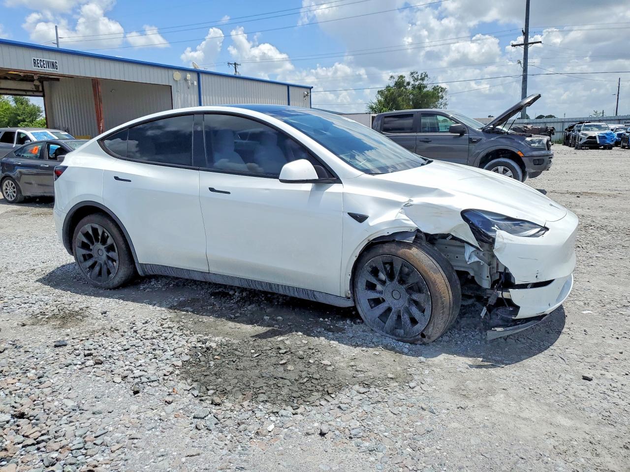 2024 TESLA MODEL Y — снимка 4