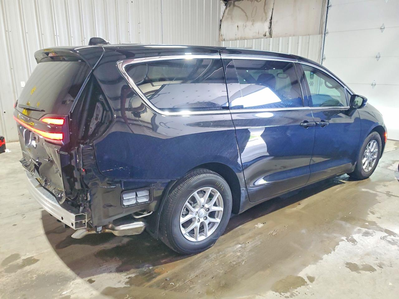 2027 CHRYSLER PACIFICA SELECT — снимка 3
