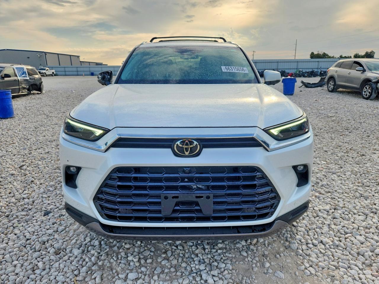 2026 TOYOTA GRAND HIGHLANDER PLATINUM — снимка 5