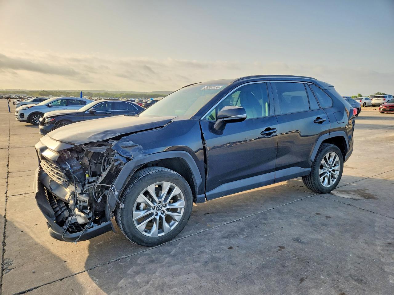 2020 TOYOTA RAV4 XLE PREMIUM