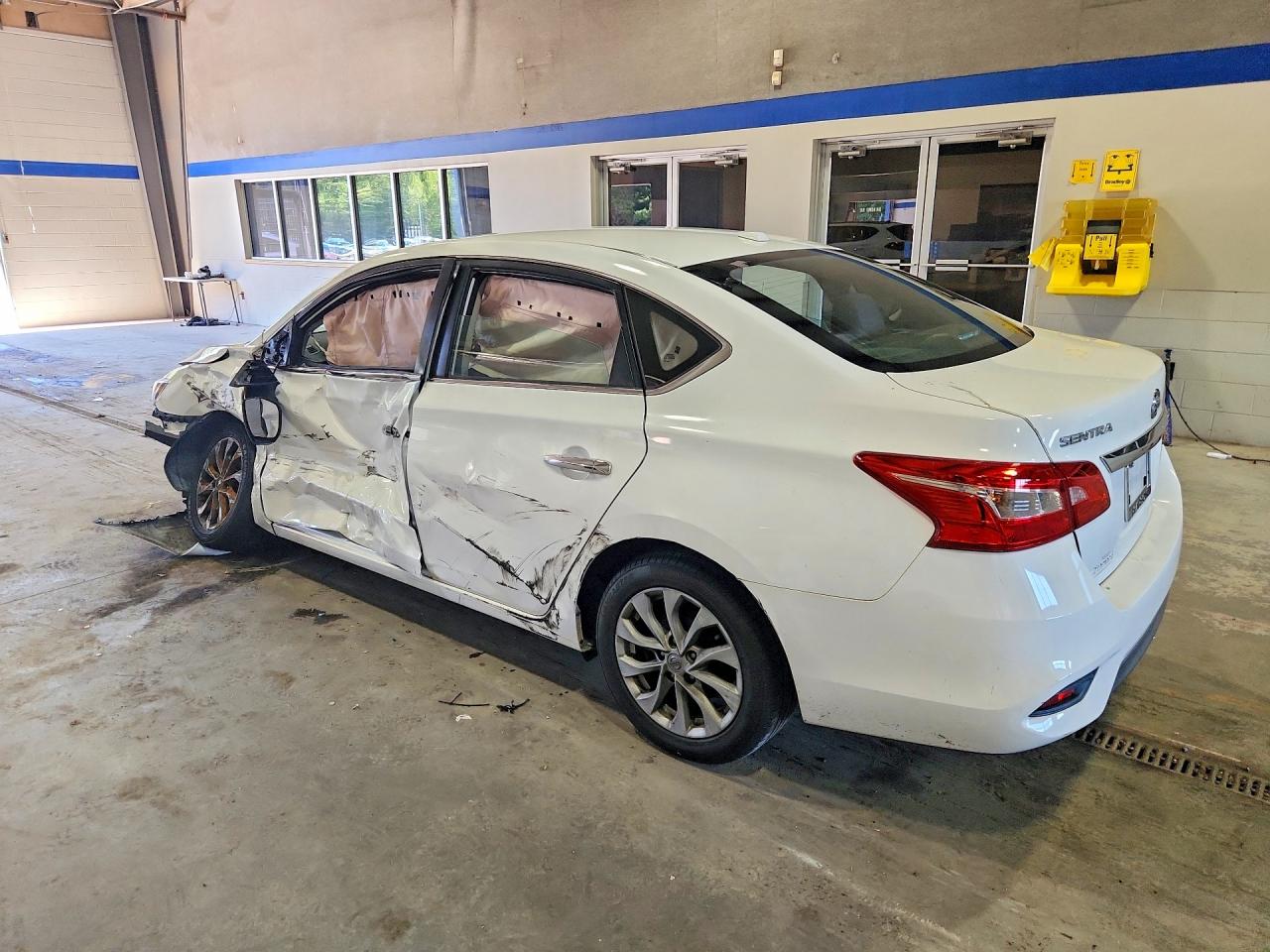 2019 NISSAN SENTRA SV — снимка 2