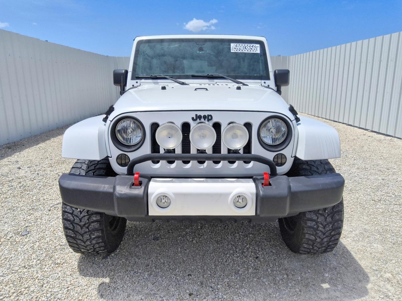 2015 JEEP WRANGLER UNLIMITED SAHARA — снимка 5