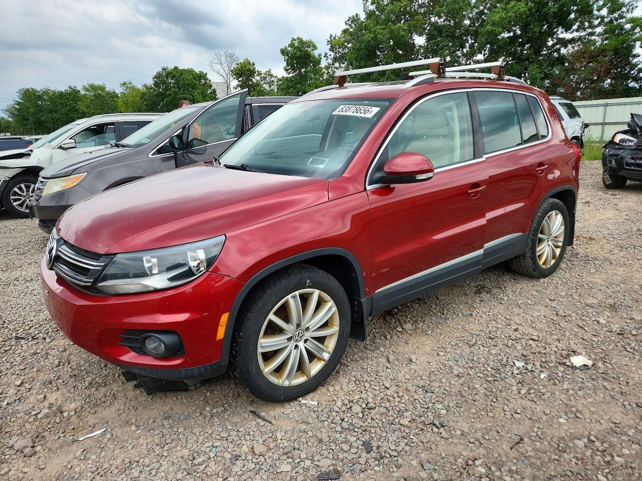 2015 VOLKSWAGEN TIGUAN S