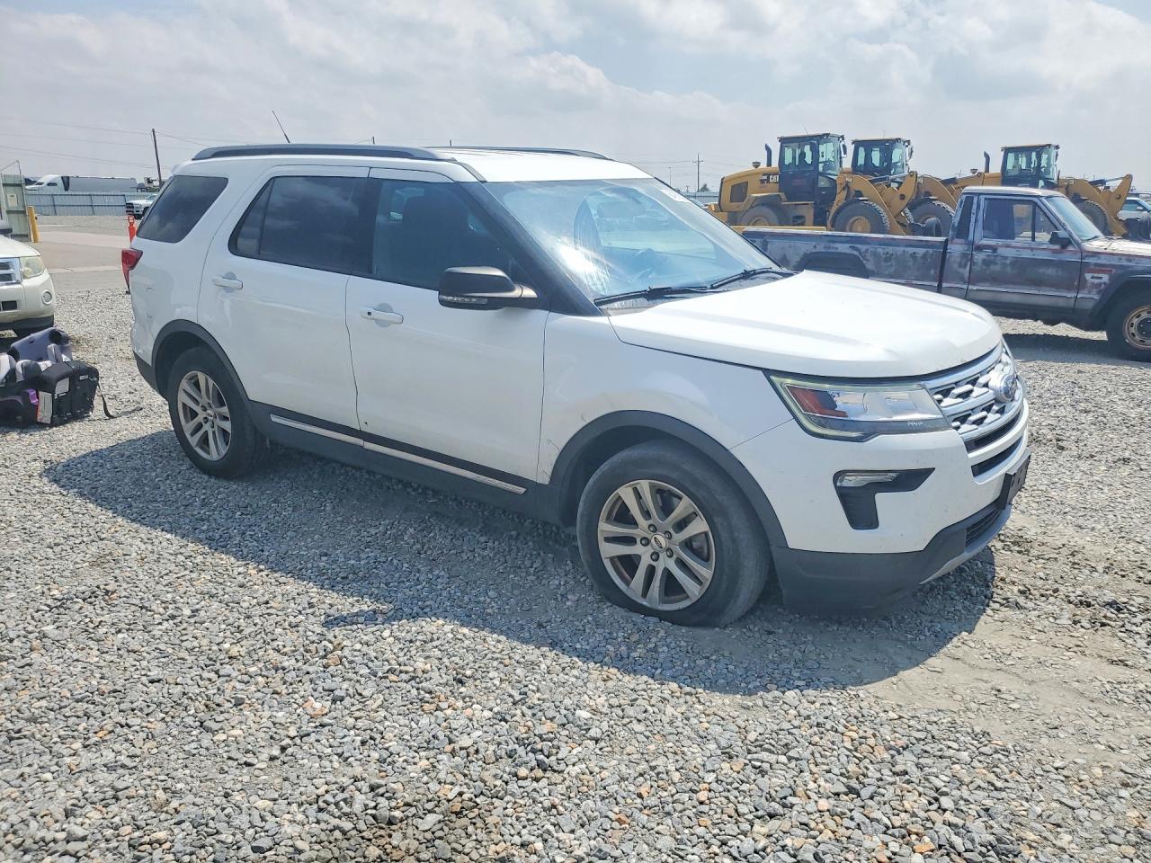 2019 FORD EXPLORER XLT — снимка 4