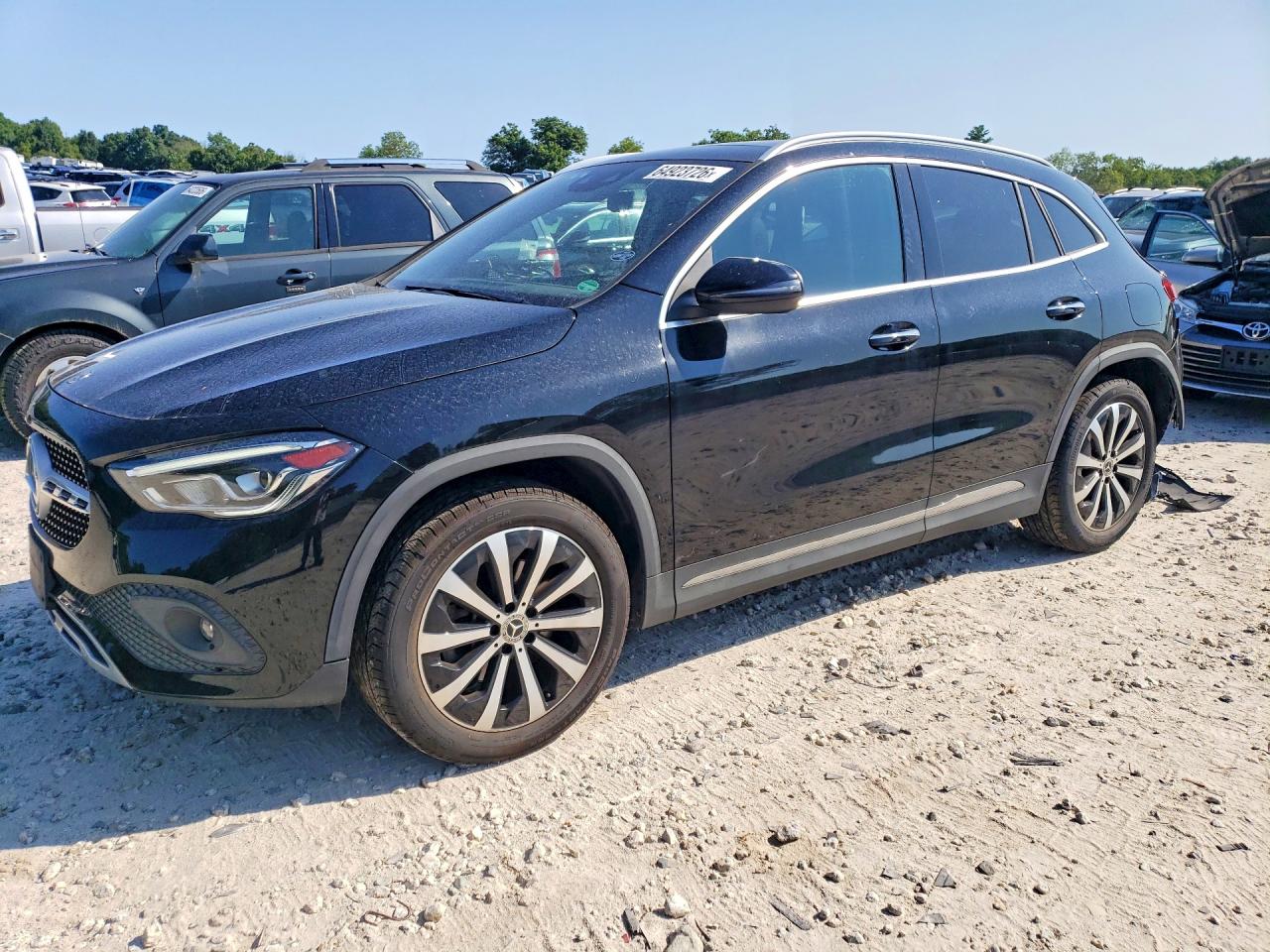 2021 MERCEDES-BENZ GLA 250 4MATIC