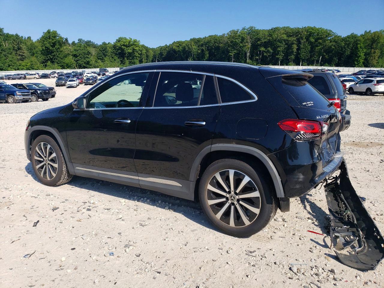 2021 MERCEDES-BENZ GLA 250 4MATIC — снимка 2