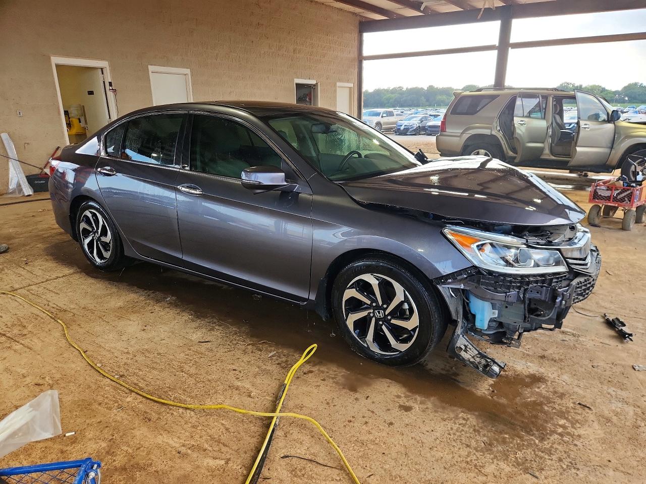 2017 HONDA ACCORD EXL — снимка 4