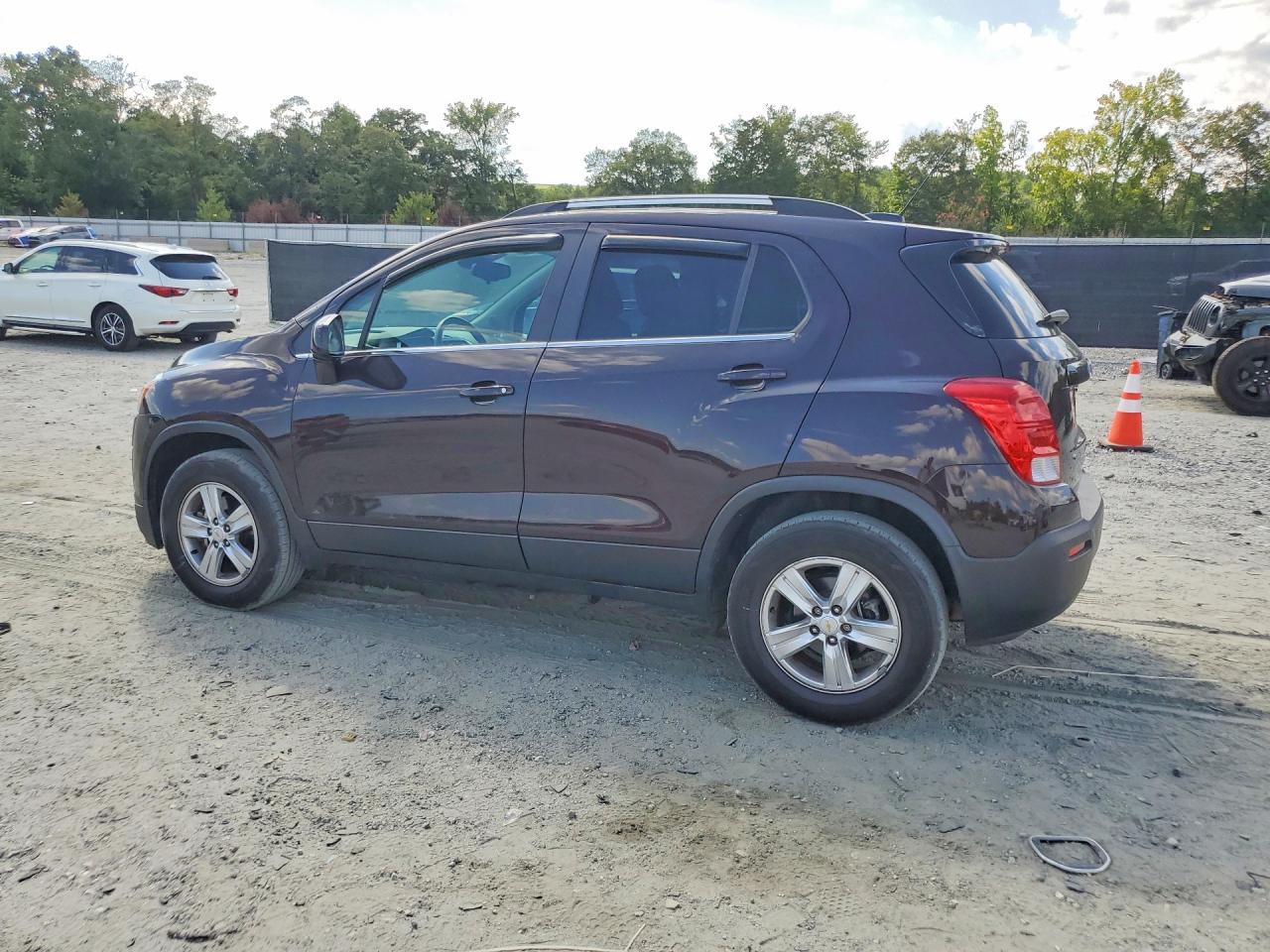 2016 CHEVROLET TRAX 1LT — снимка 2