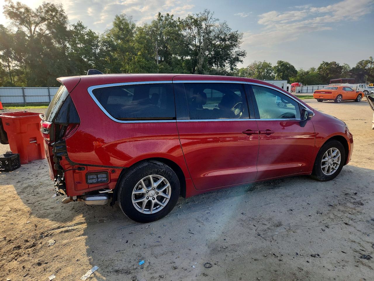 2026 CHRYSLER PACIFICA SELECT — снимка 3