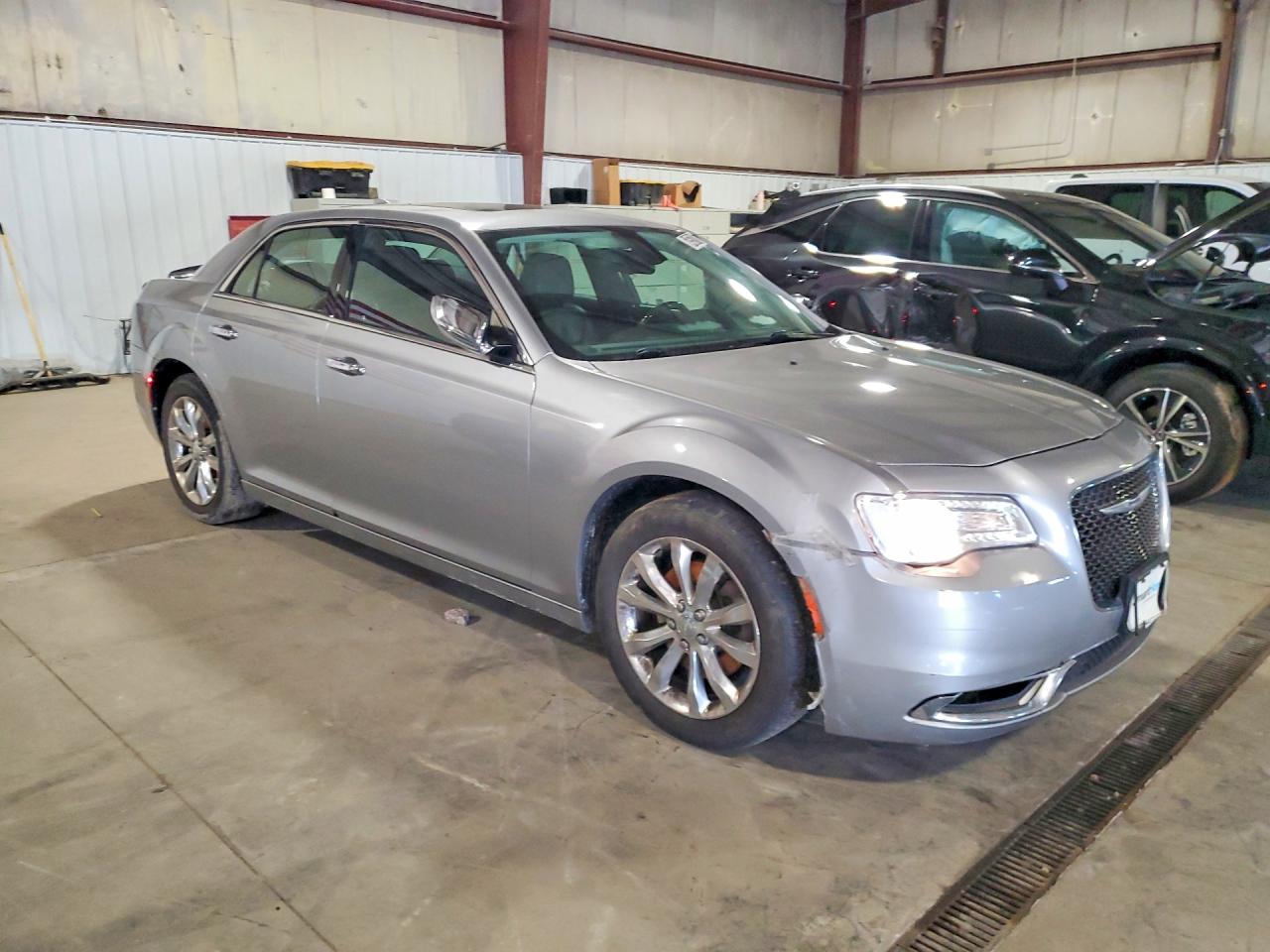 2017 CHRYSLER 300C — снимка 4