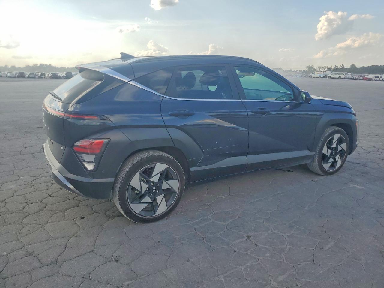 2024 HYUNDAI KONA LIMITED — снимка 3