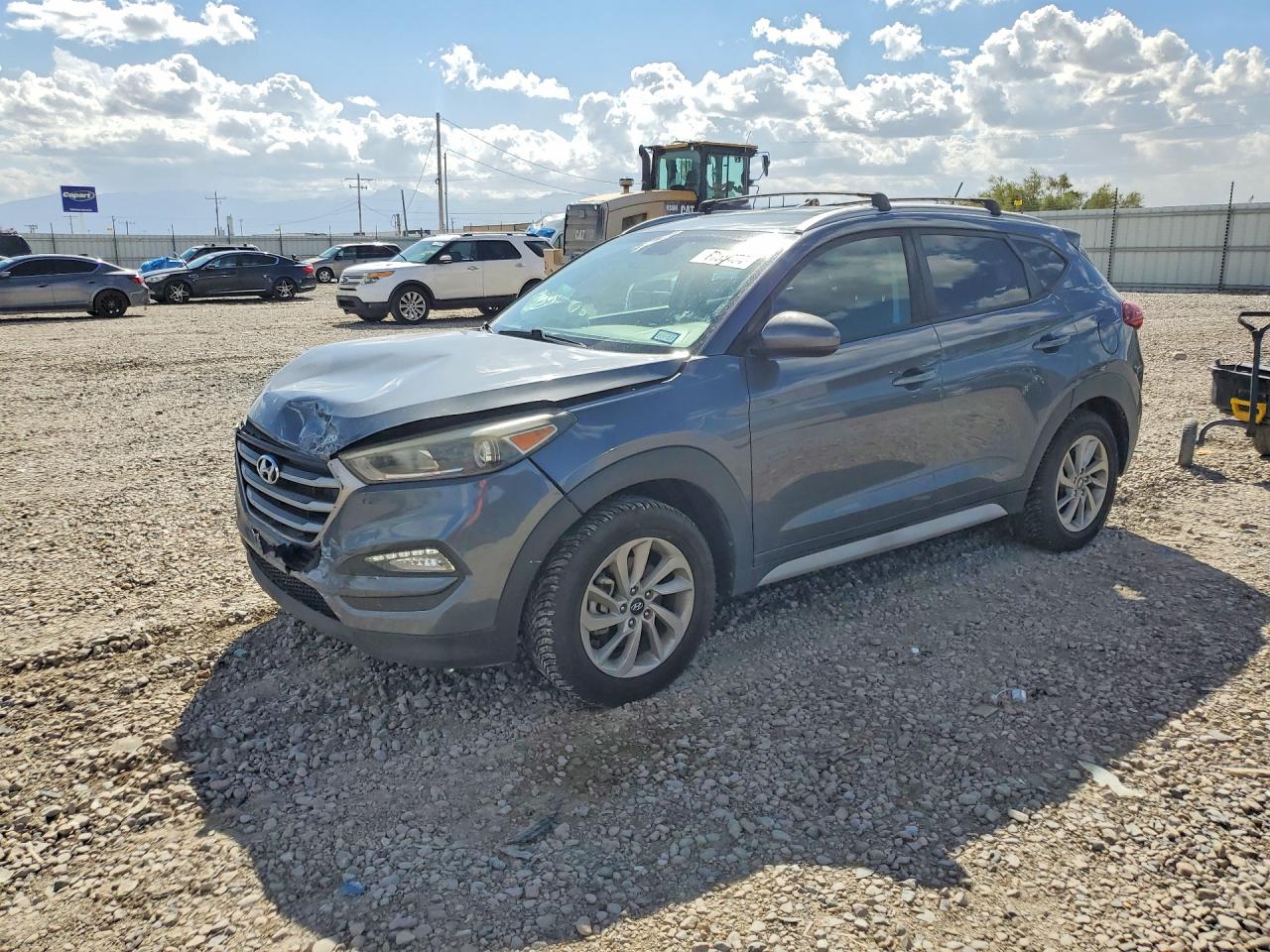 2017 HYUNDAI TUCSON SE