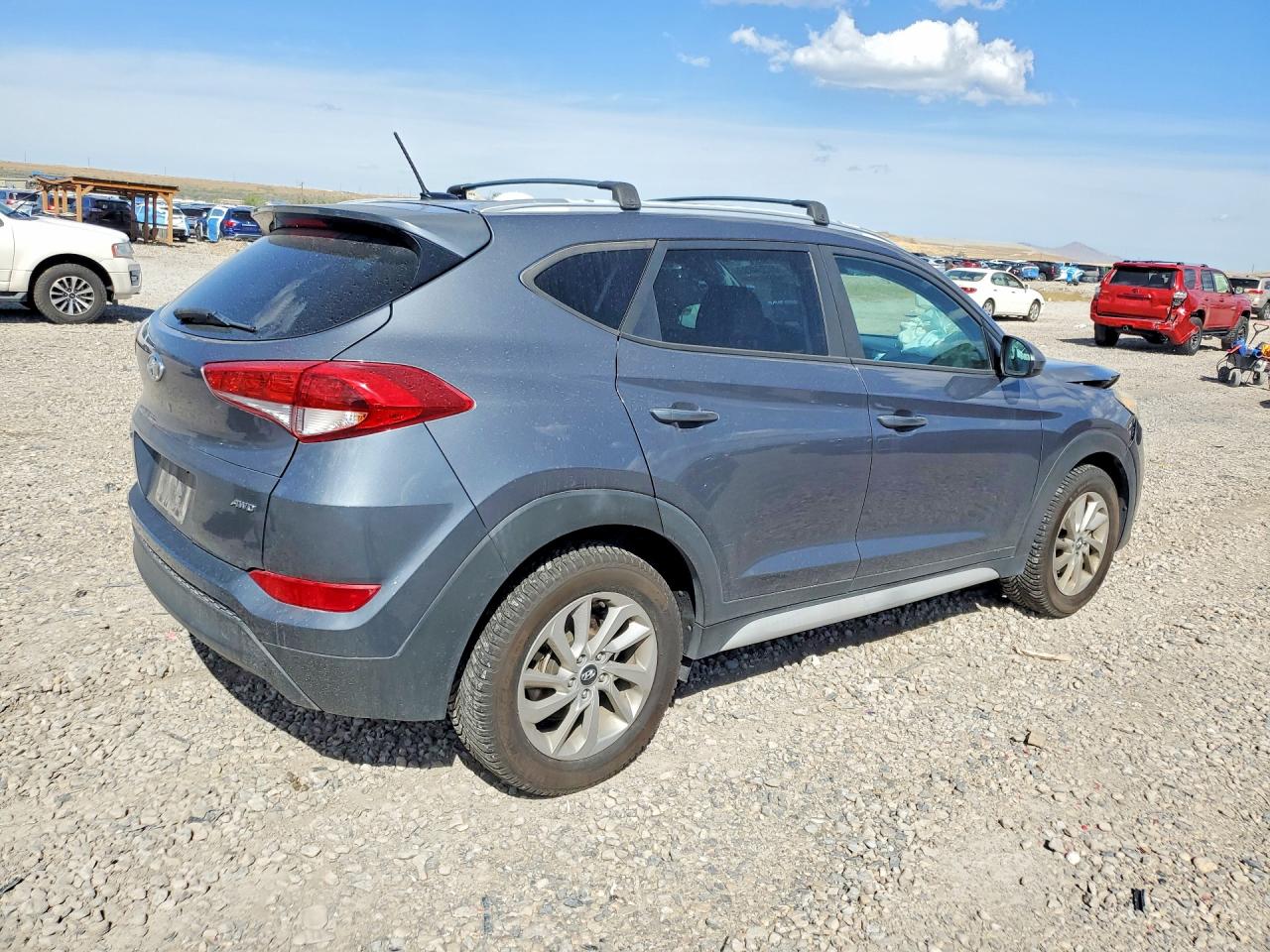 2017 HYUNDAI TUCSON SE — снимка 3