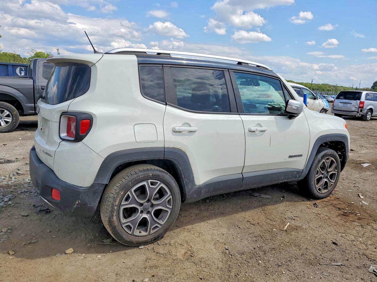 2015 JEEP RENEGADE LIMITED — снимка 3