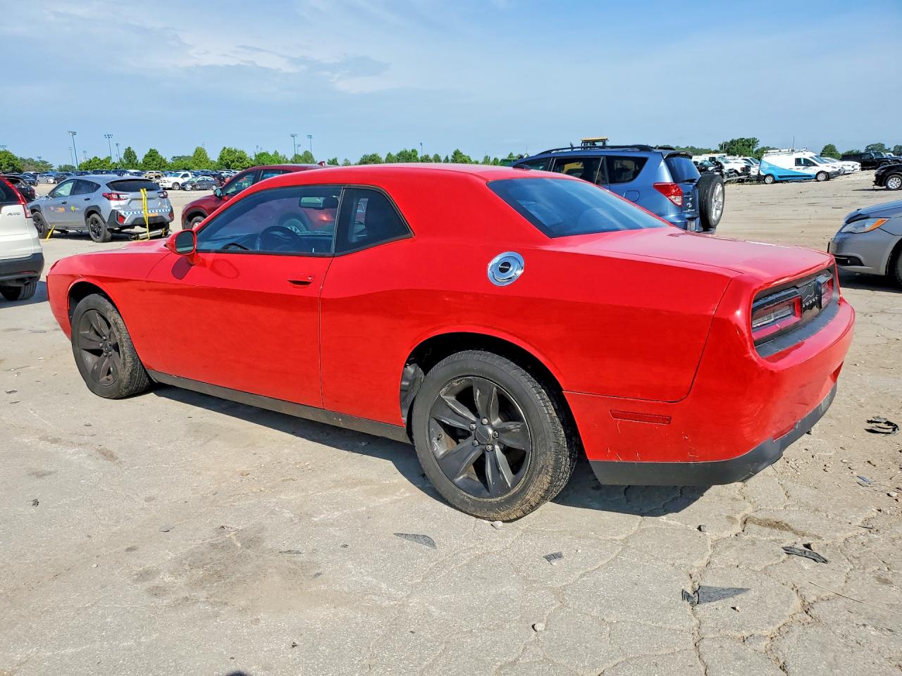 2015 DODGE CHALLENGER SXT — снимка 2