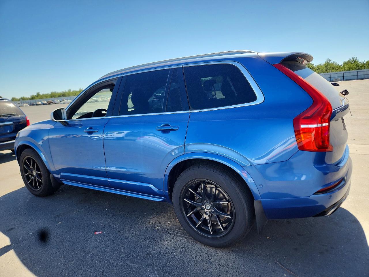 2016 VOLVO XC90 T6 — снимка 2