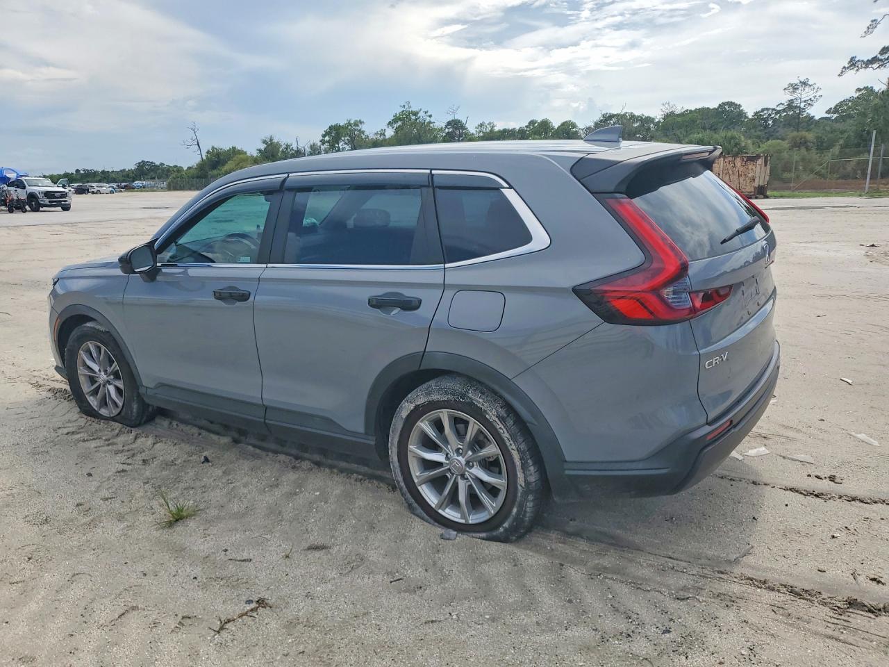 2024 HONDA CR-V LX — снимка 2