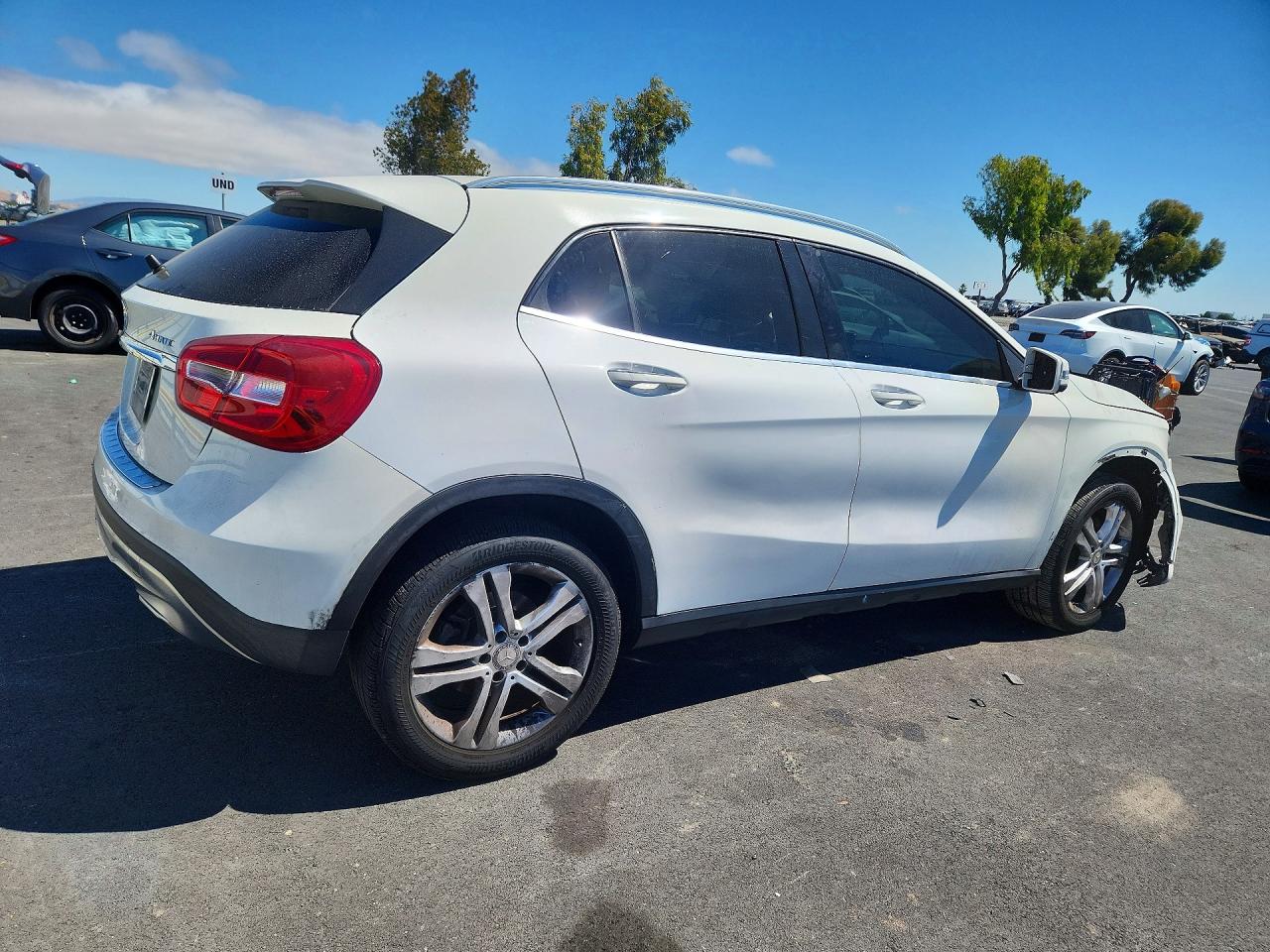 2016 MERCEDES-BENZ GLA 250 4MATIC — снимка 3