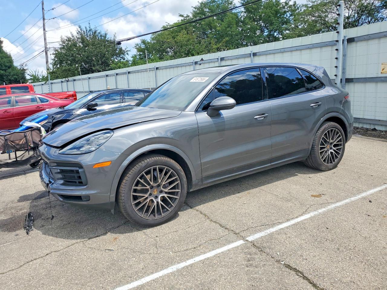2020 PORSCHE CAYENNE