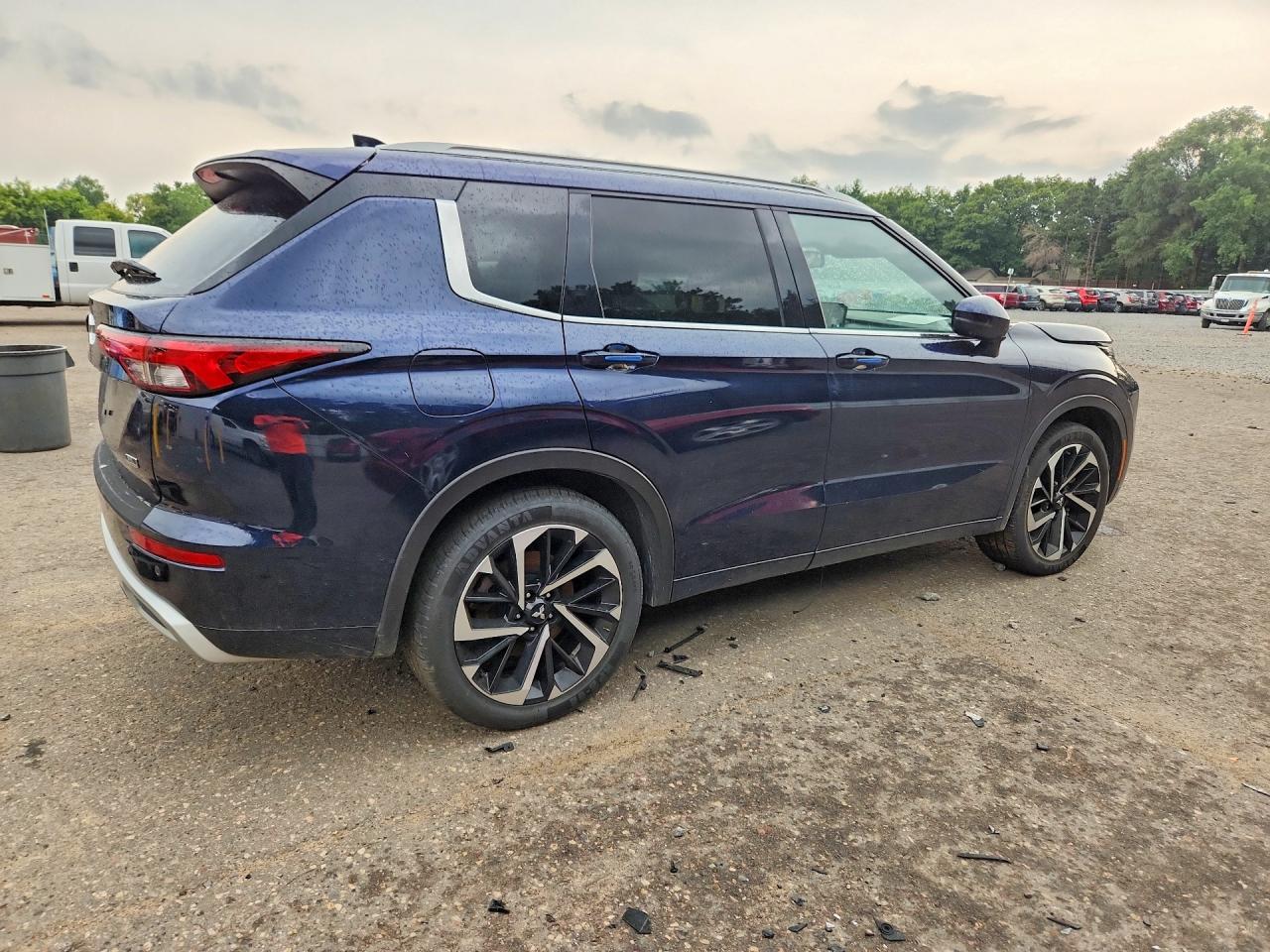 2022 MITSUBISHI OUTLANDER SEL — снимка 3