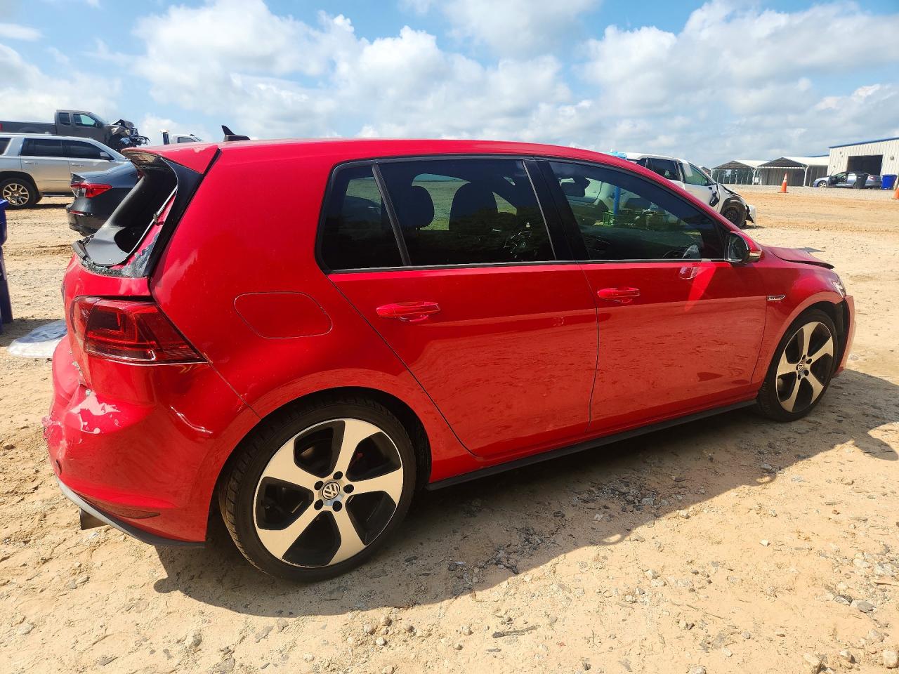 2015 VOLKSWAGEN GTI — снимка 3