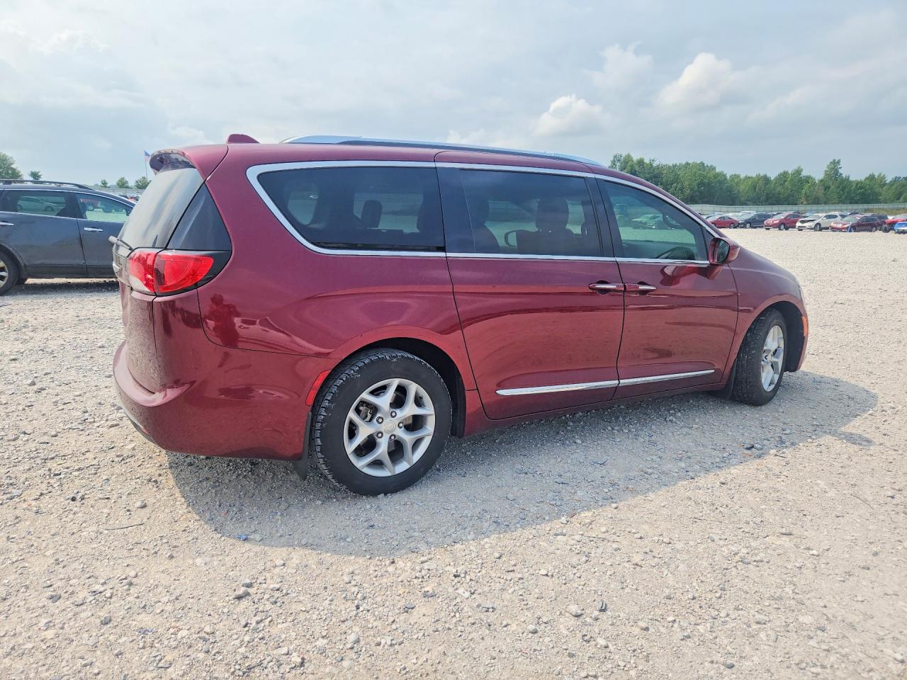2017 CHRYSLER PACIFICA TOURING L PLUS — снимка 3