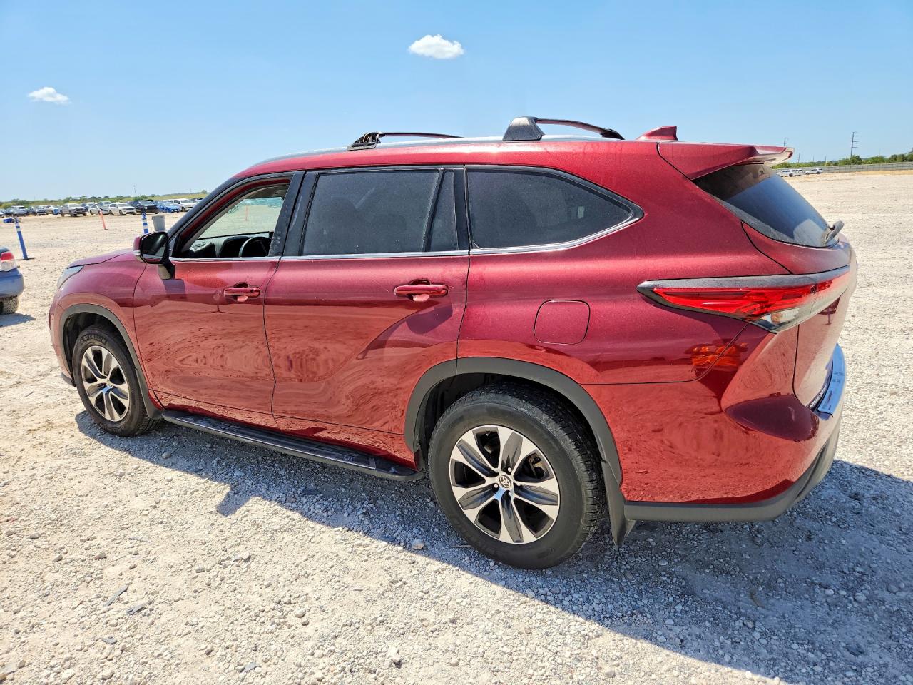 2020 TOYOTA HIGHLANDER XLE — снимка 2
