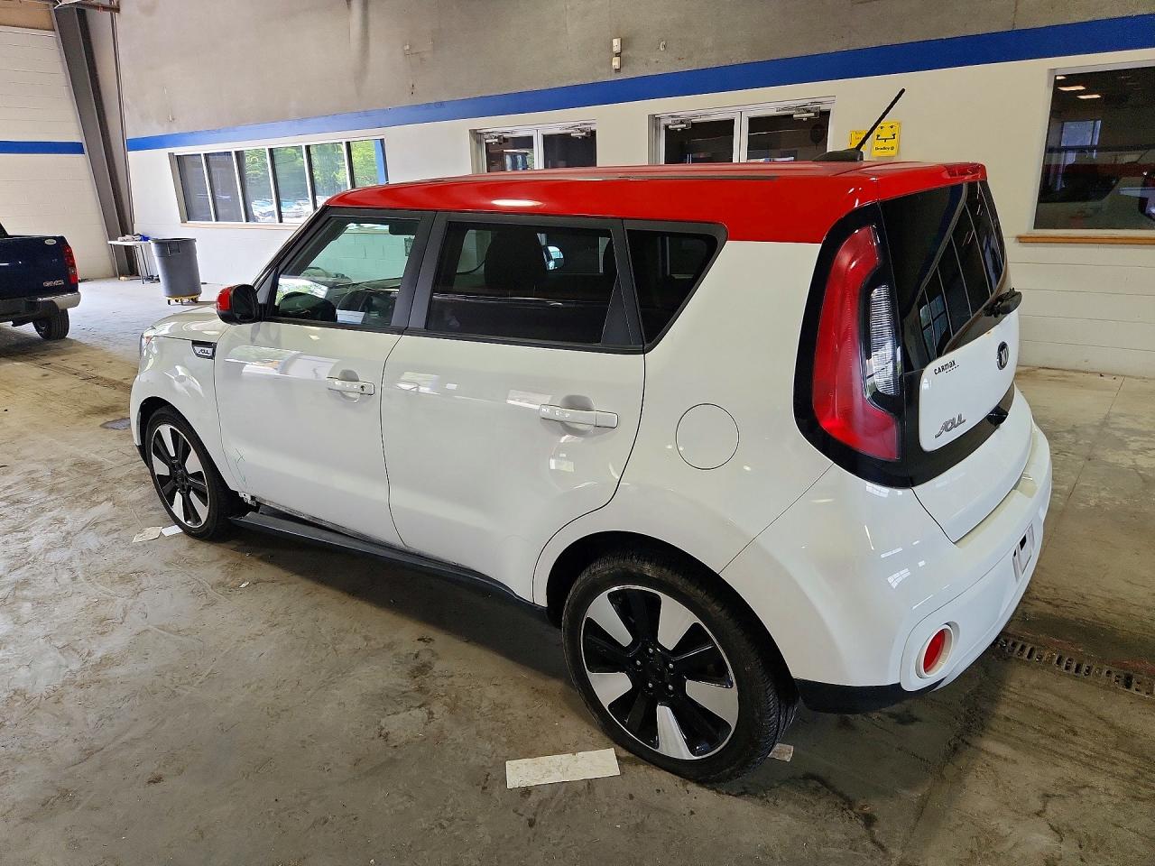 2019 KIA SOUL + — снимка 2