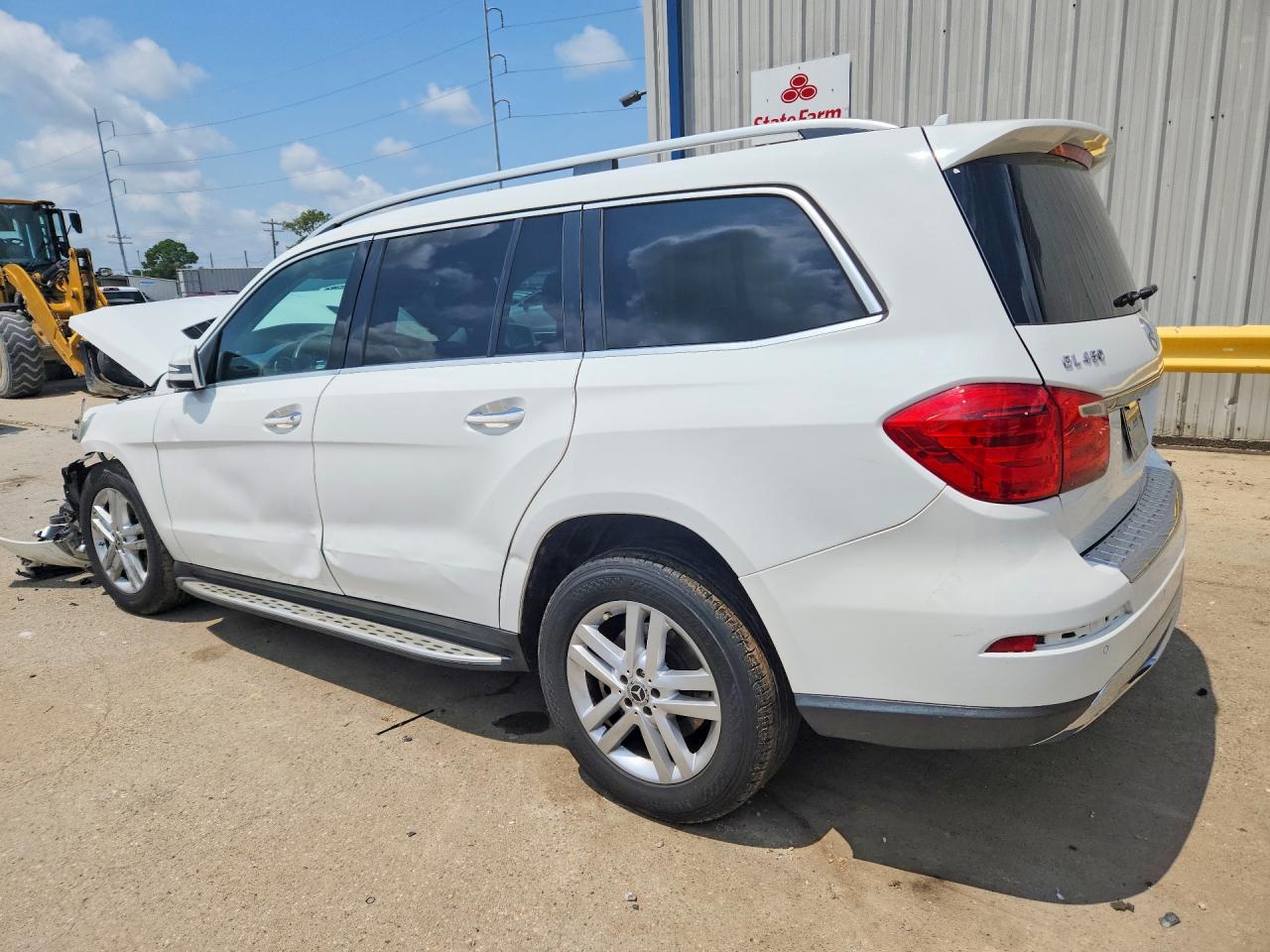 2015 MERCEDES-BENZ GL 450 4MATIC — снимка 2