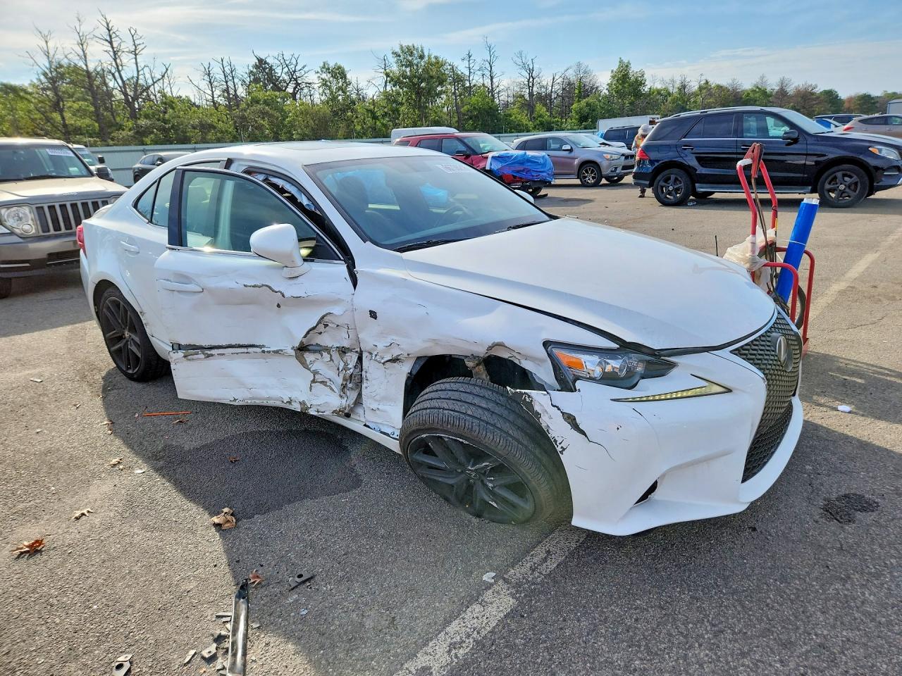 2015 LEXUS IS 250 — снимка 4