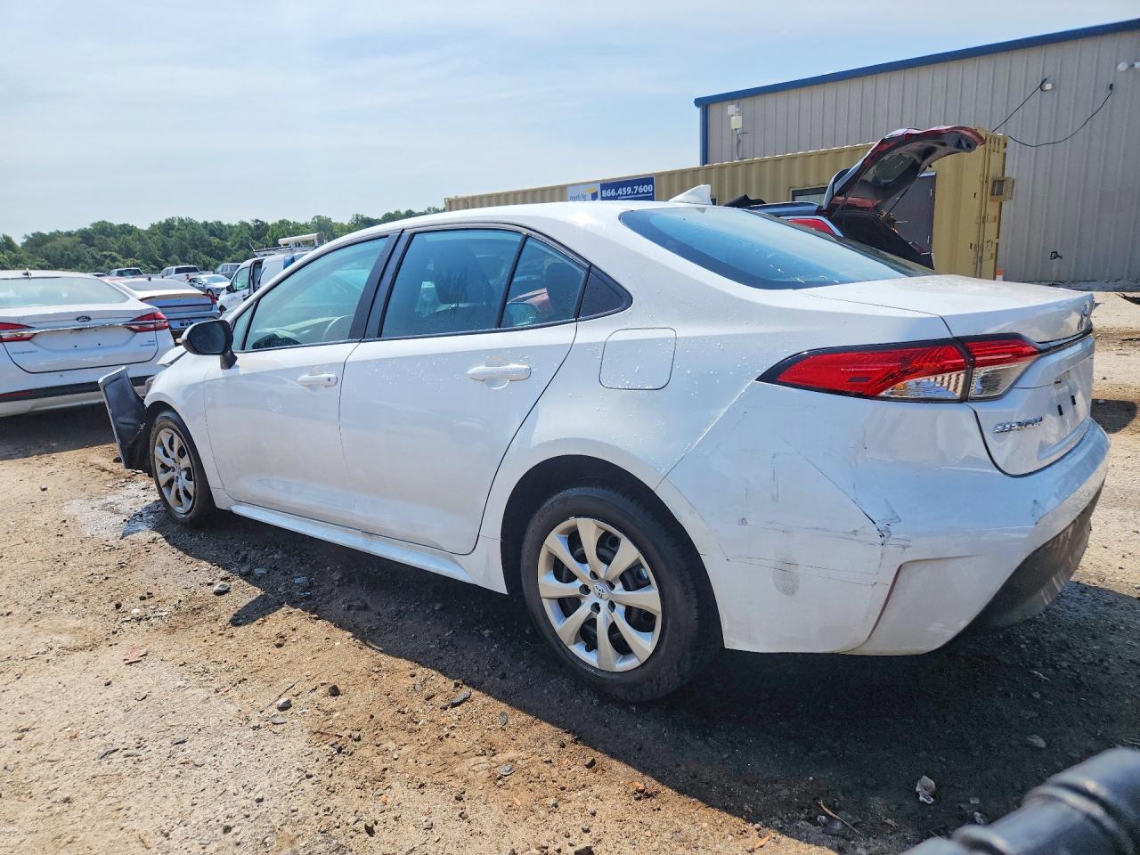 2026 TOYOTA COROLLA LE — снимка 2