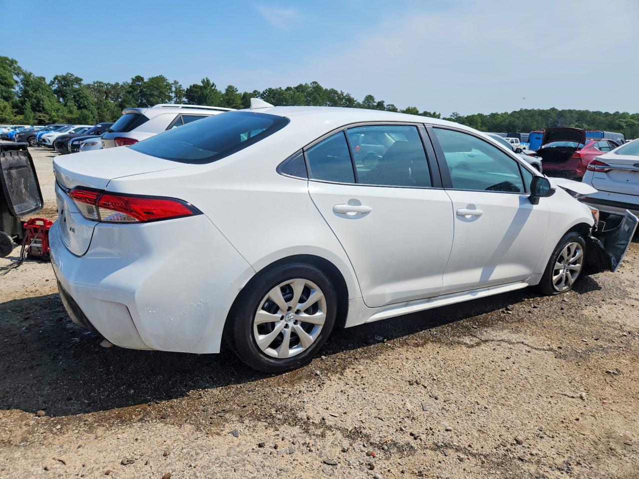 2026 TOYOTA COROLLA LE — снимка 3