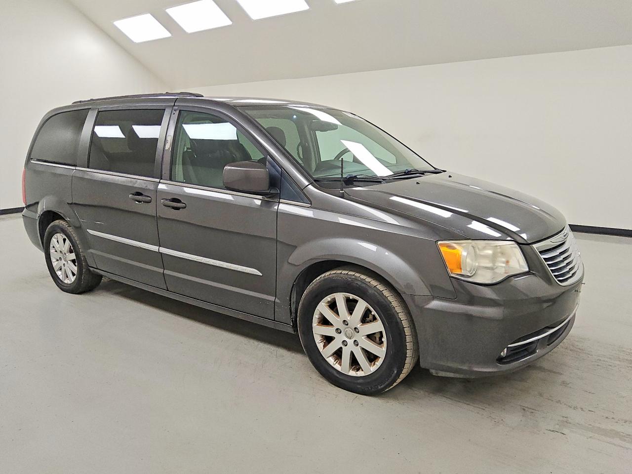 2016 CHRYSLER TOWN & COUNTRY TOURING — снимка 4