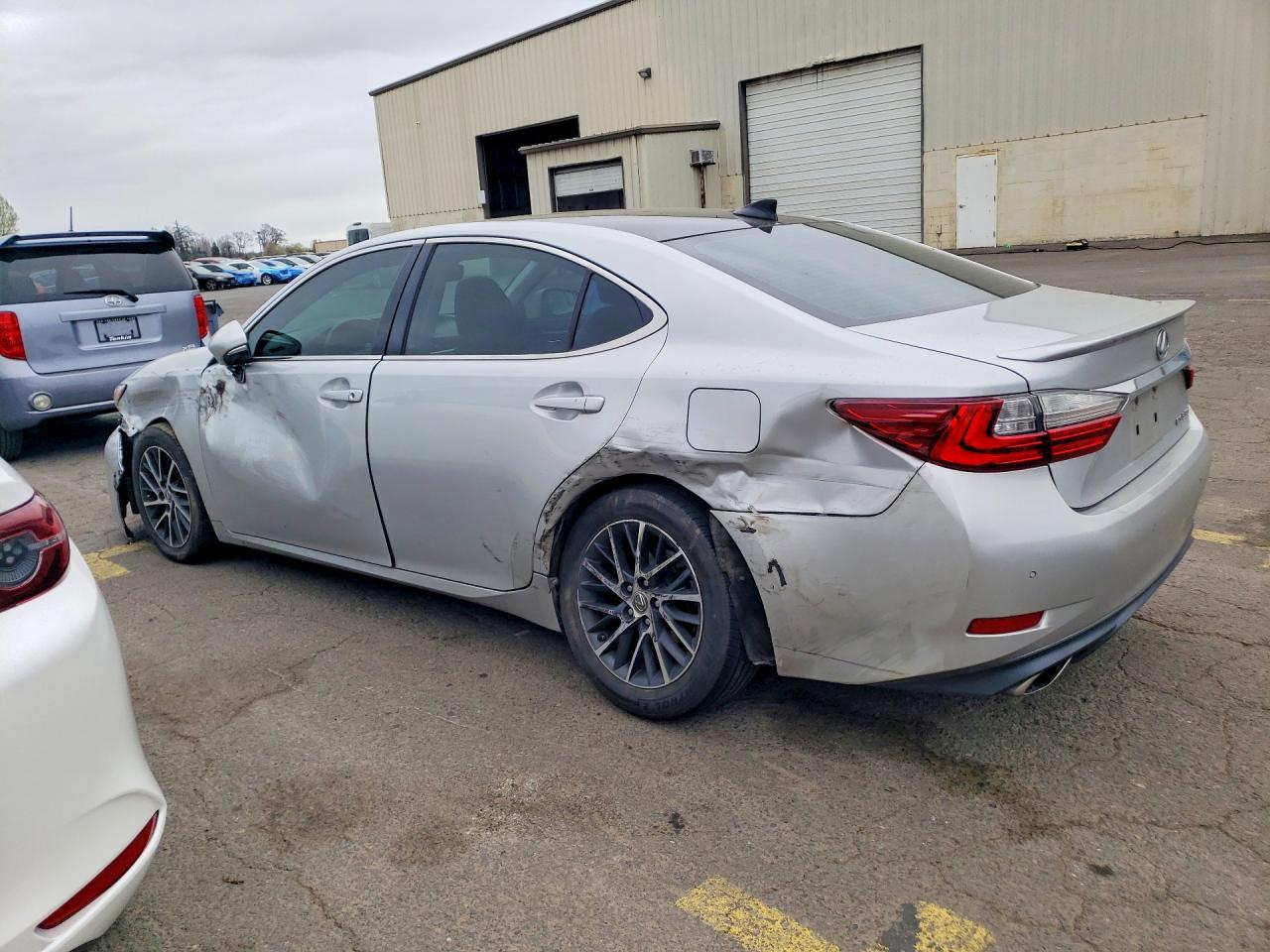 2017 LEXUS ES 350 BASE — снимка 2