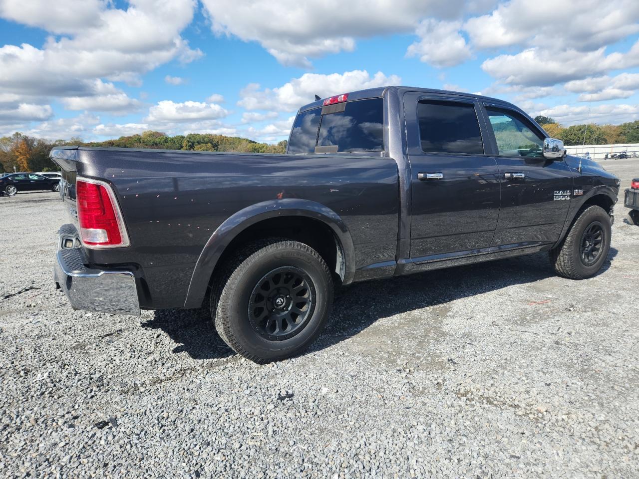 2016 RAM 1500 LARAMIE — снимка 3