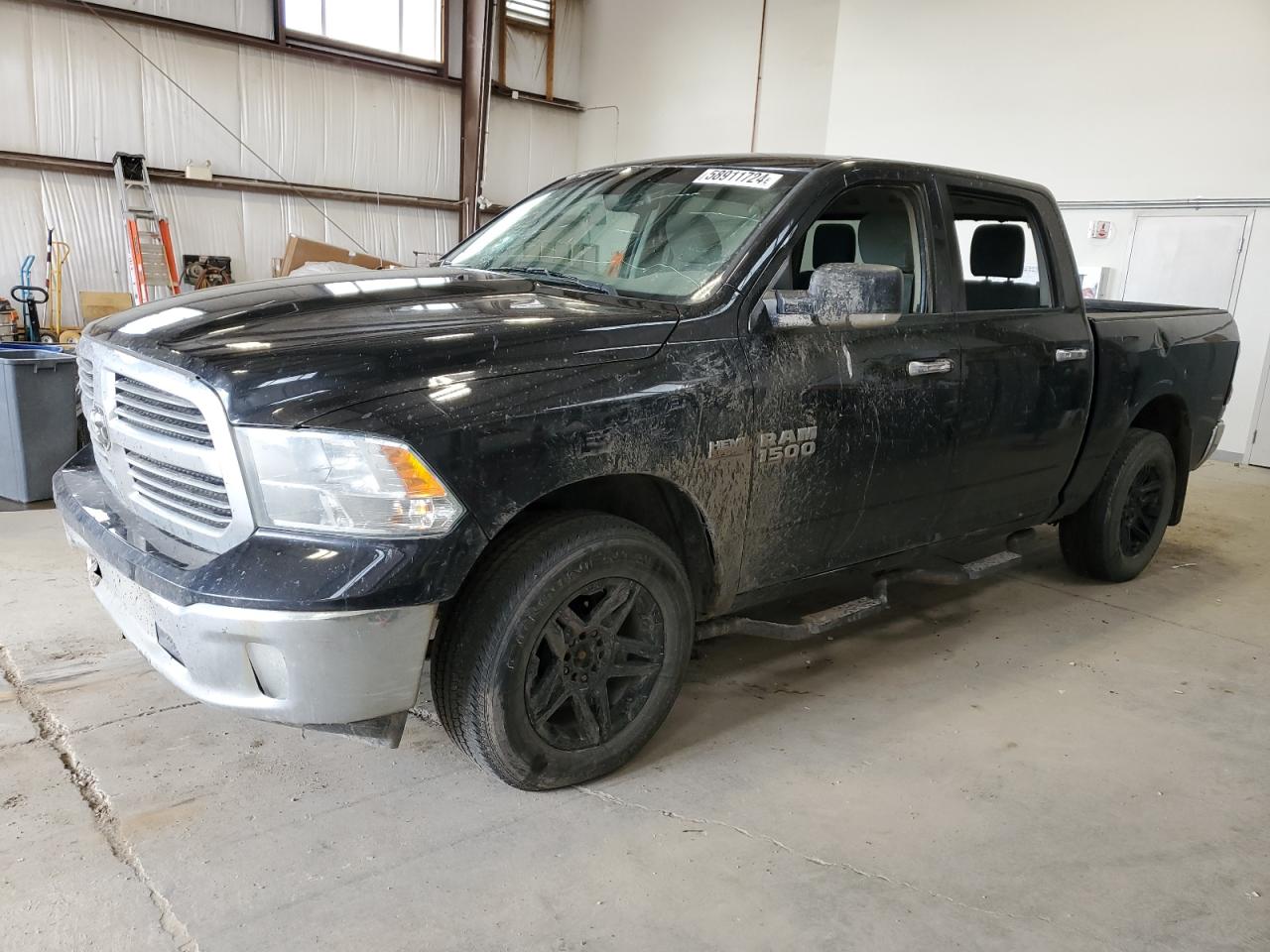 2016 RAM 1500 SLT