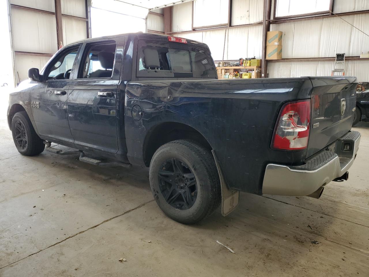 2016 RAM 1500 SLT — снимка 2