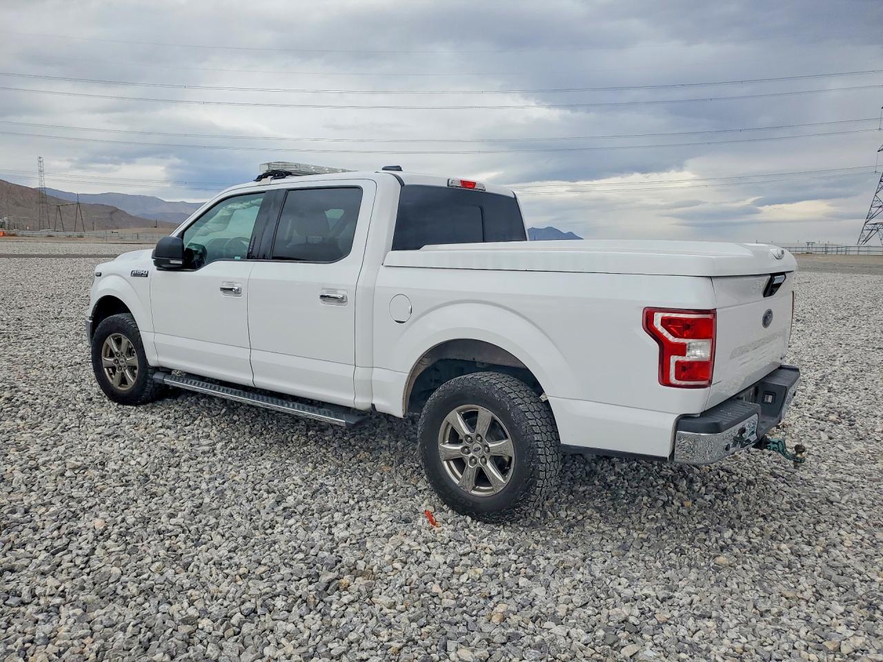 2018 FORD F150 XLT — снимка 2