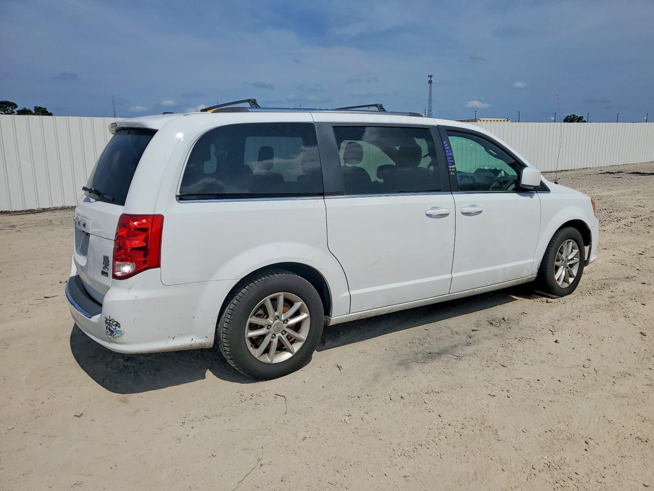 2019 DODGE G.CARAVAN SXT — снимка 3