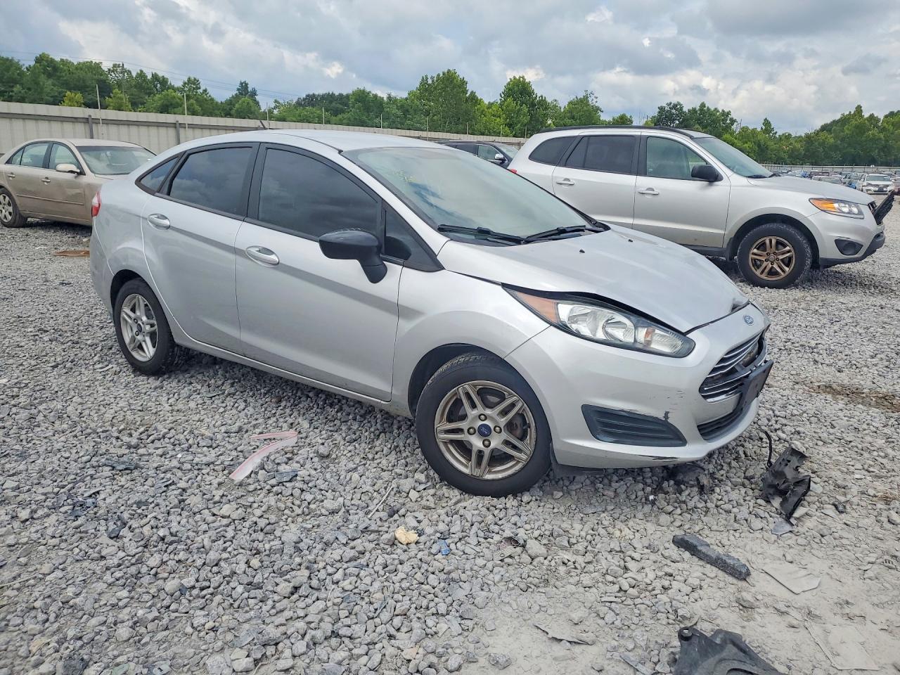 2017 FORD FIESTA SE — снимка 4