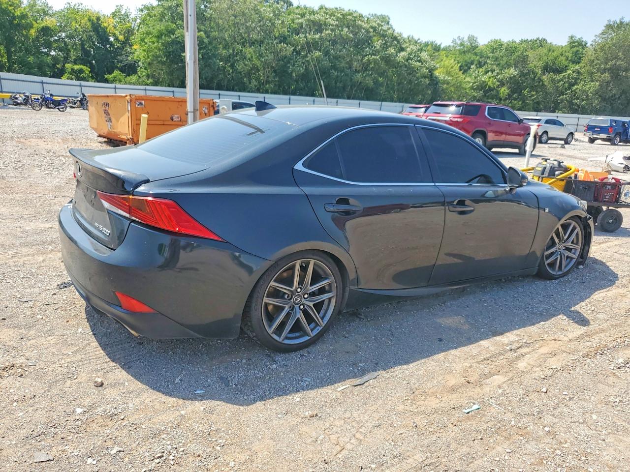 2017 LEXUS IS 300 — снимка 3