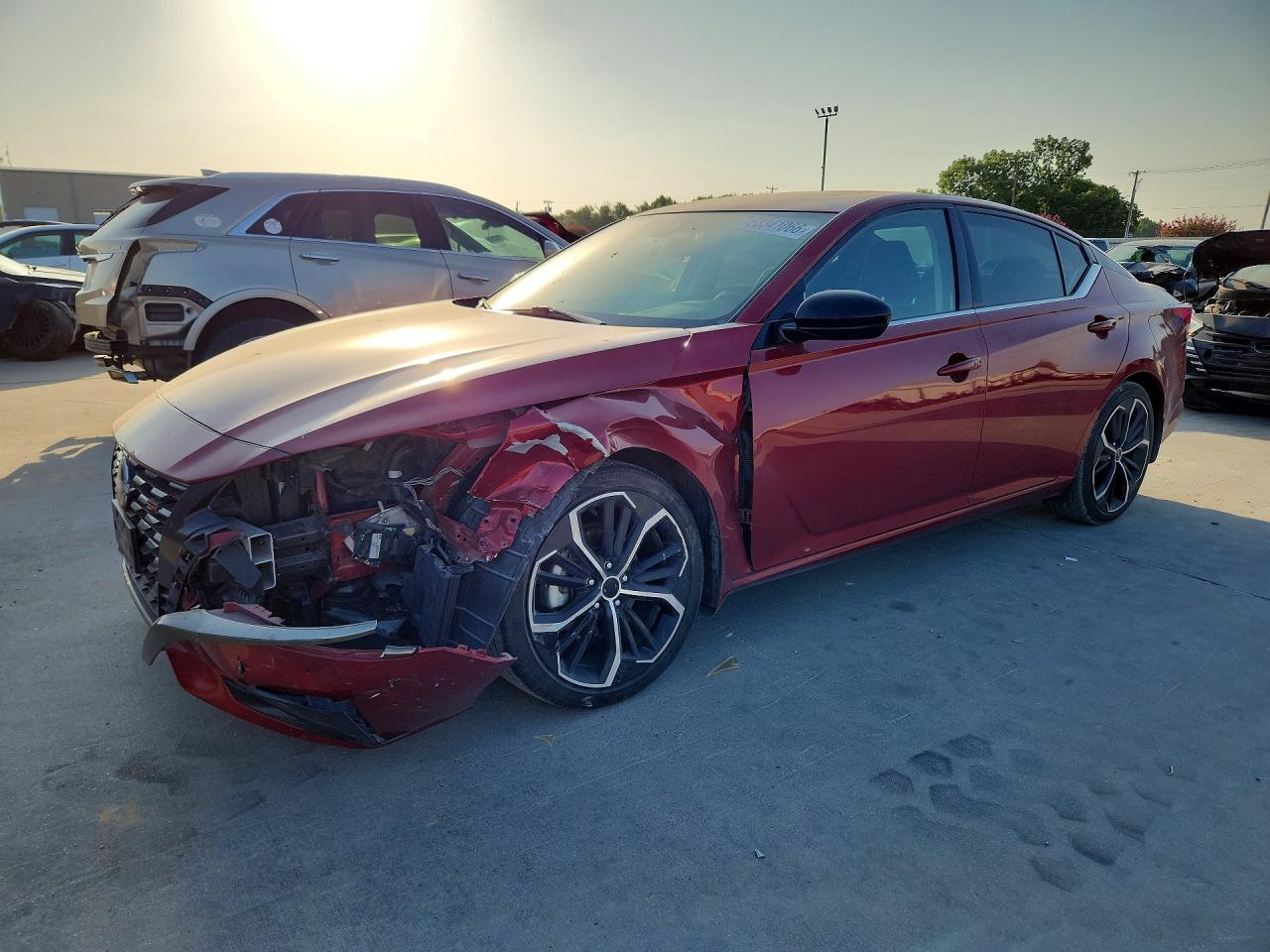 2023 NISSAN ALTIMA SR