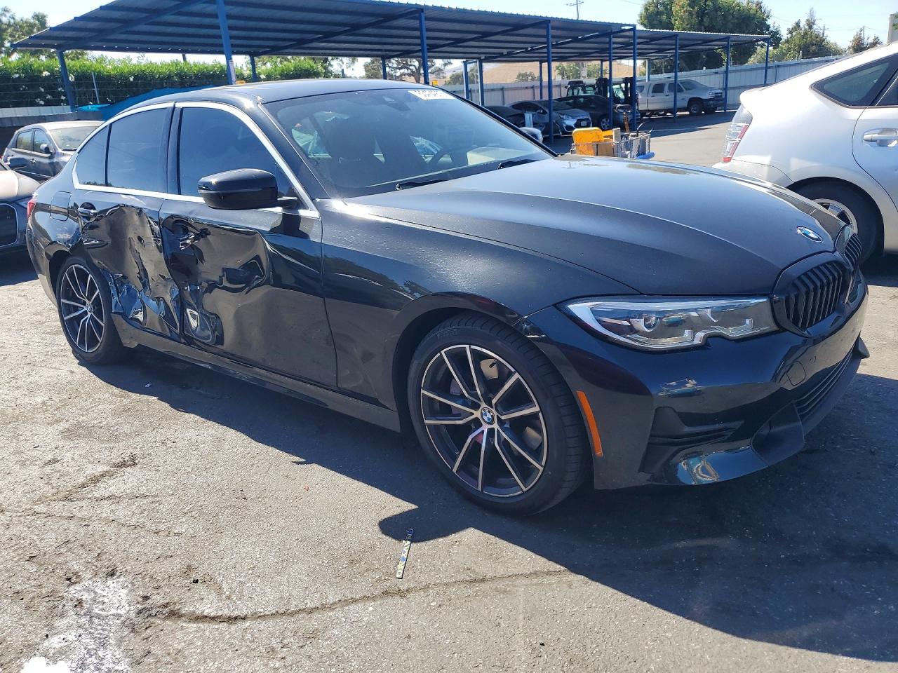 2020 BMW 330I — снимка 4