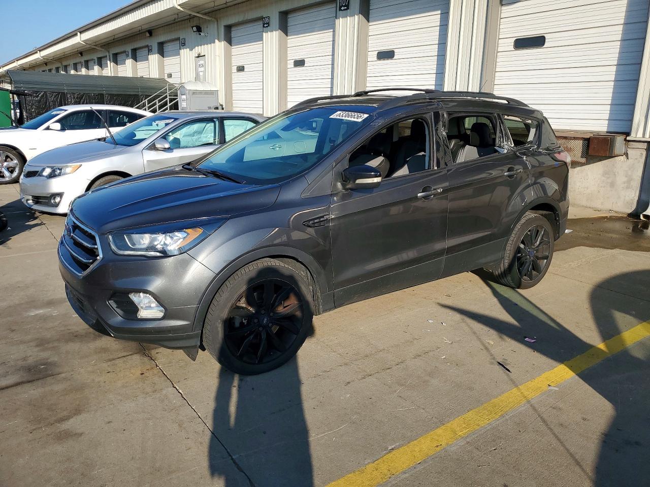 2017 FORD ESCAPE TITANIUM