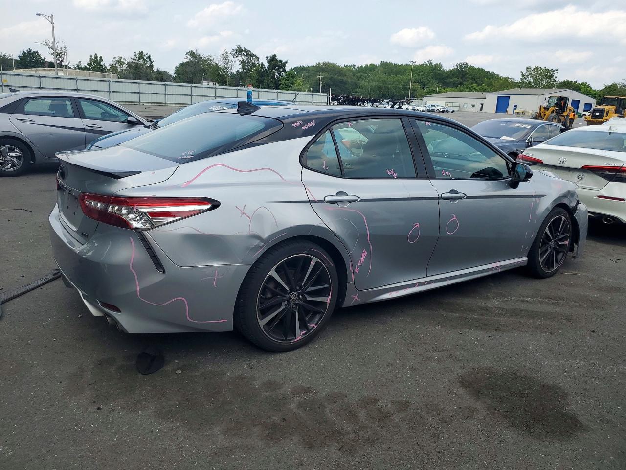 2020 TOYOTA CAMRY XSE — снимка 3