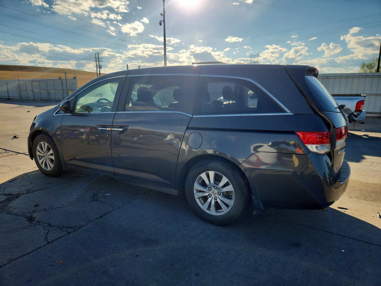 2016 HONDA ODYSSEY EXL — снимка 2