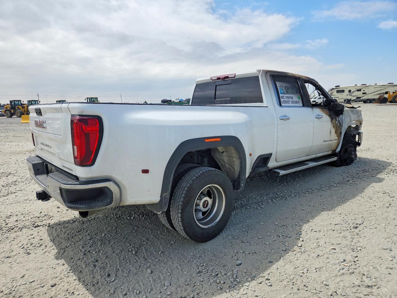 2023 GMC SIERRA K3500 DENALI — снимка 3