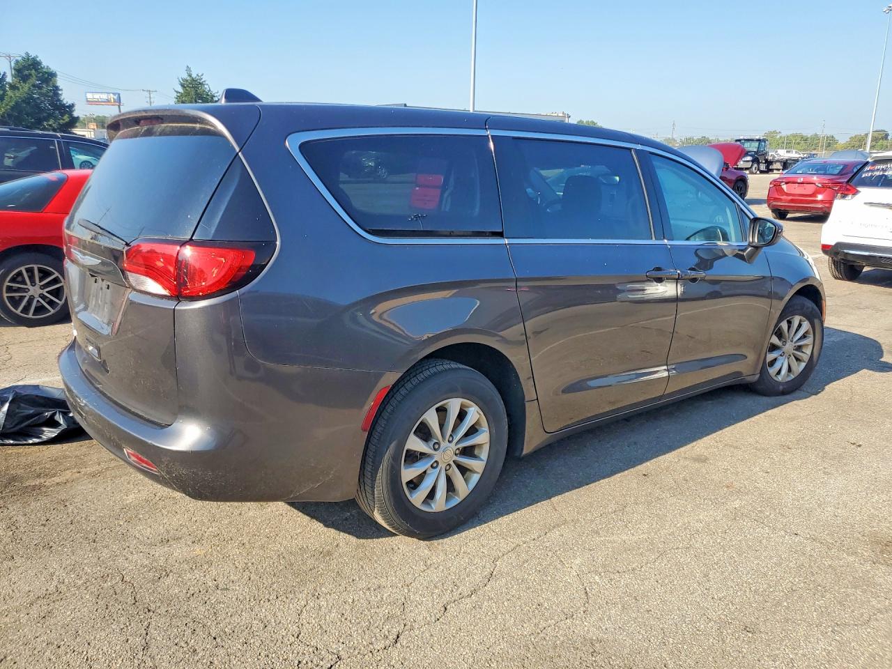 2017 CHRYSLER PACIFICA TOURING — снимка 3