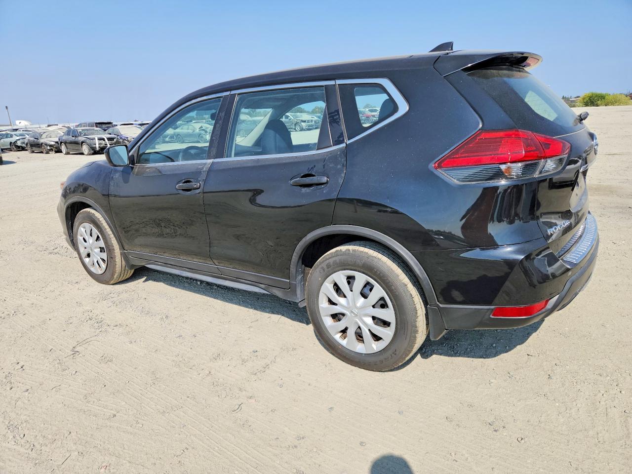 2017 NISSAN ROGUE S — снимка 2